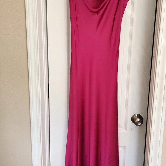 Silk Cocktail Dress Fuchsia Color Size 4-6 Fitted Cut - Picture 9 of 9